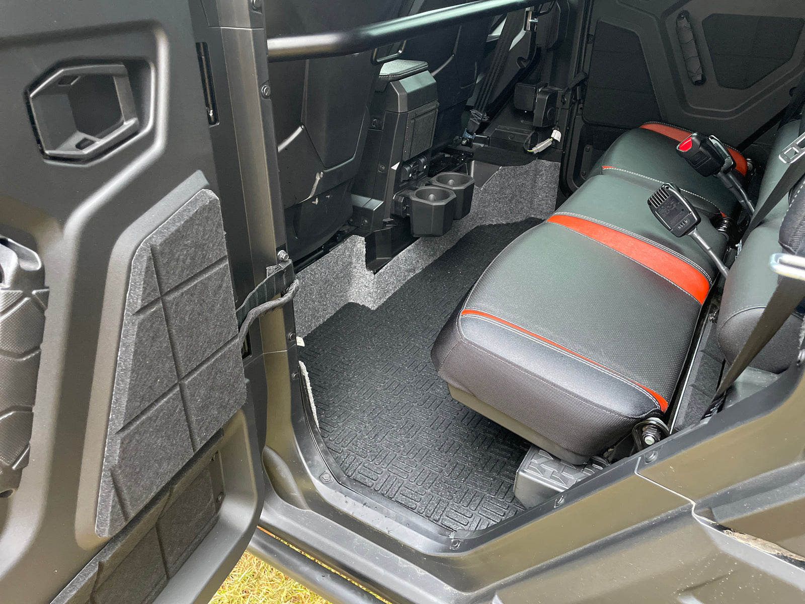 2025 Polaris Xpedition Floor Mats