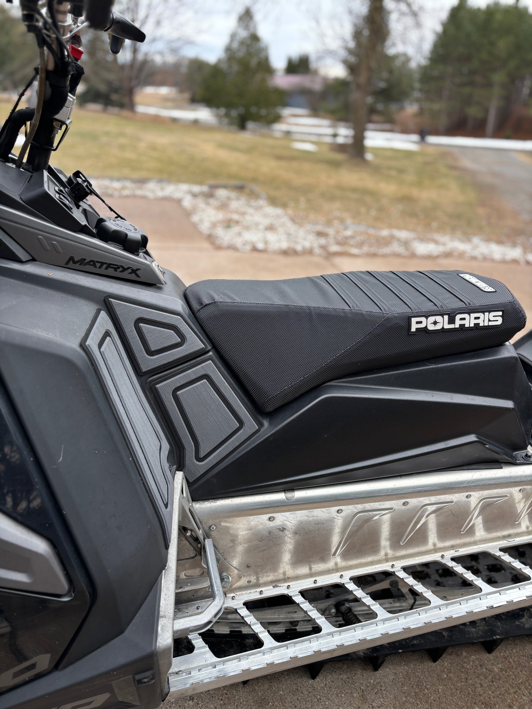 Polaris Matryx RMK/ Khaos/Slash Snowmobile Knee Pads by Terick Solutions